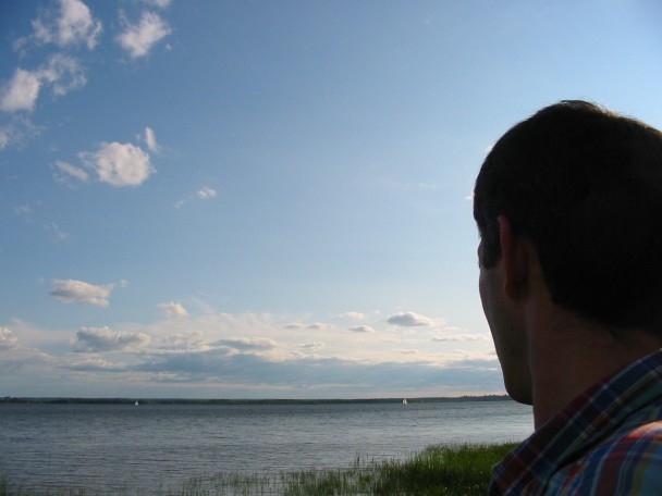 608x456 pixels (38K)